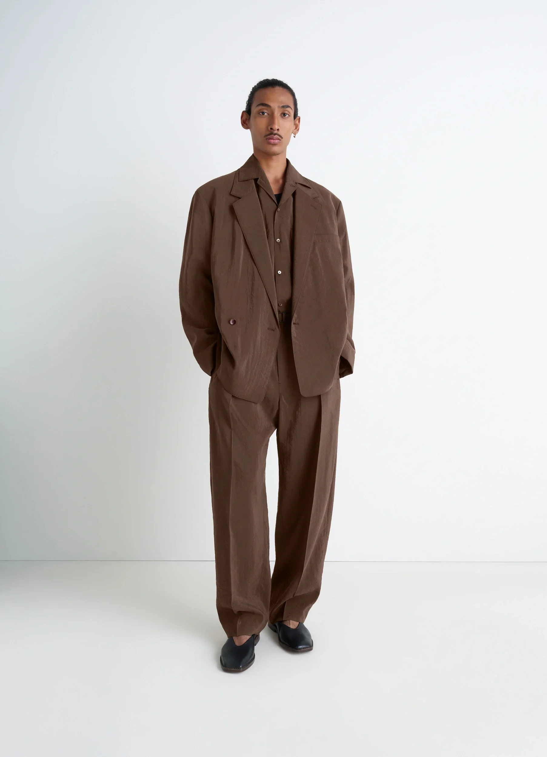 BELTED RELAXED PANTS IN DRY SILK - Image 3
