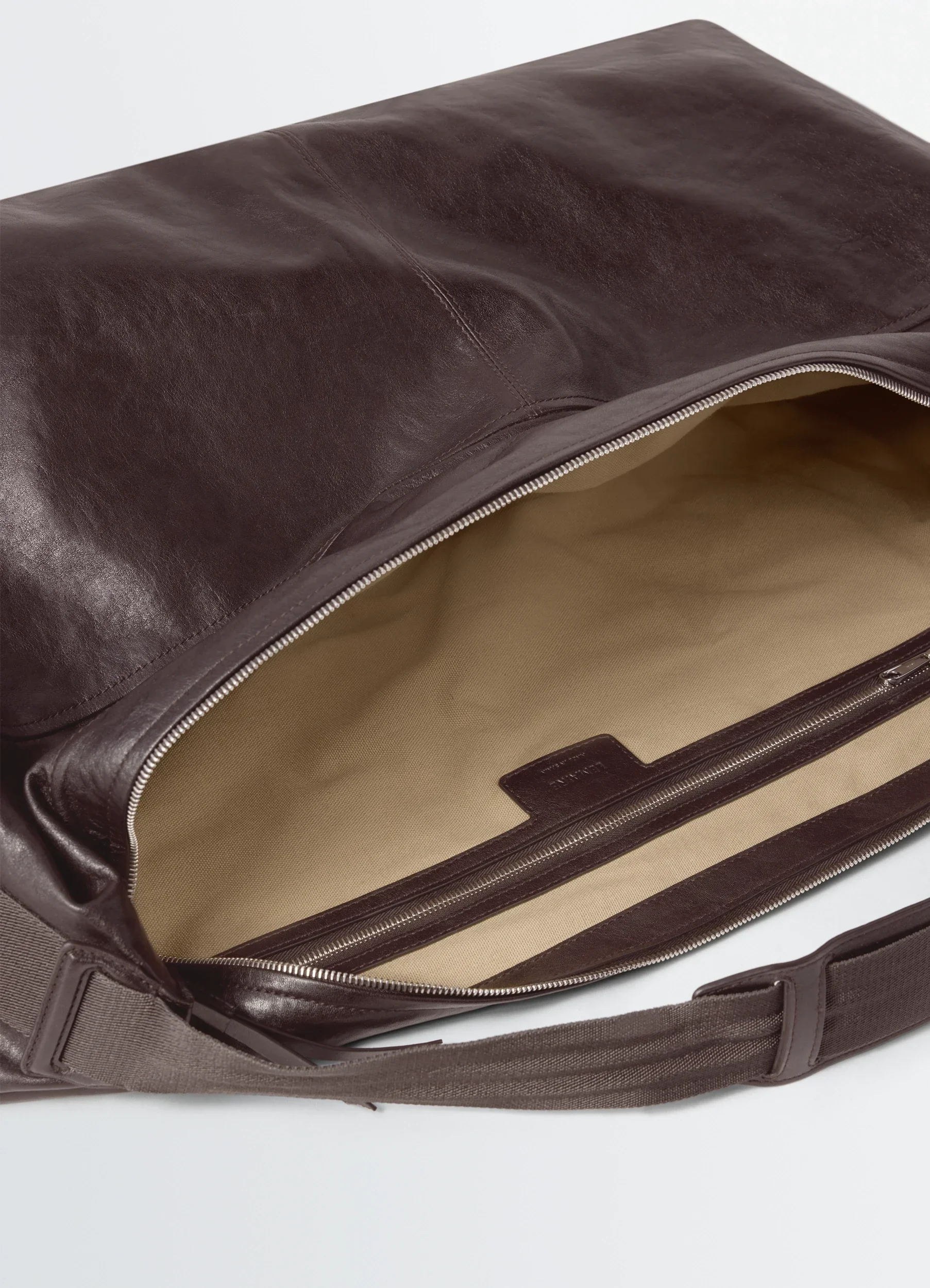 BERLINGOT 72H WEEKEND BAG IN LEATHER - Image 4