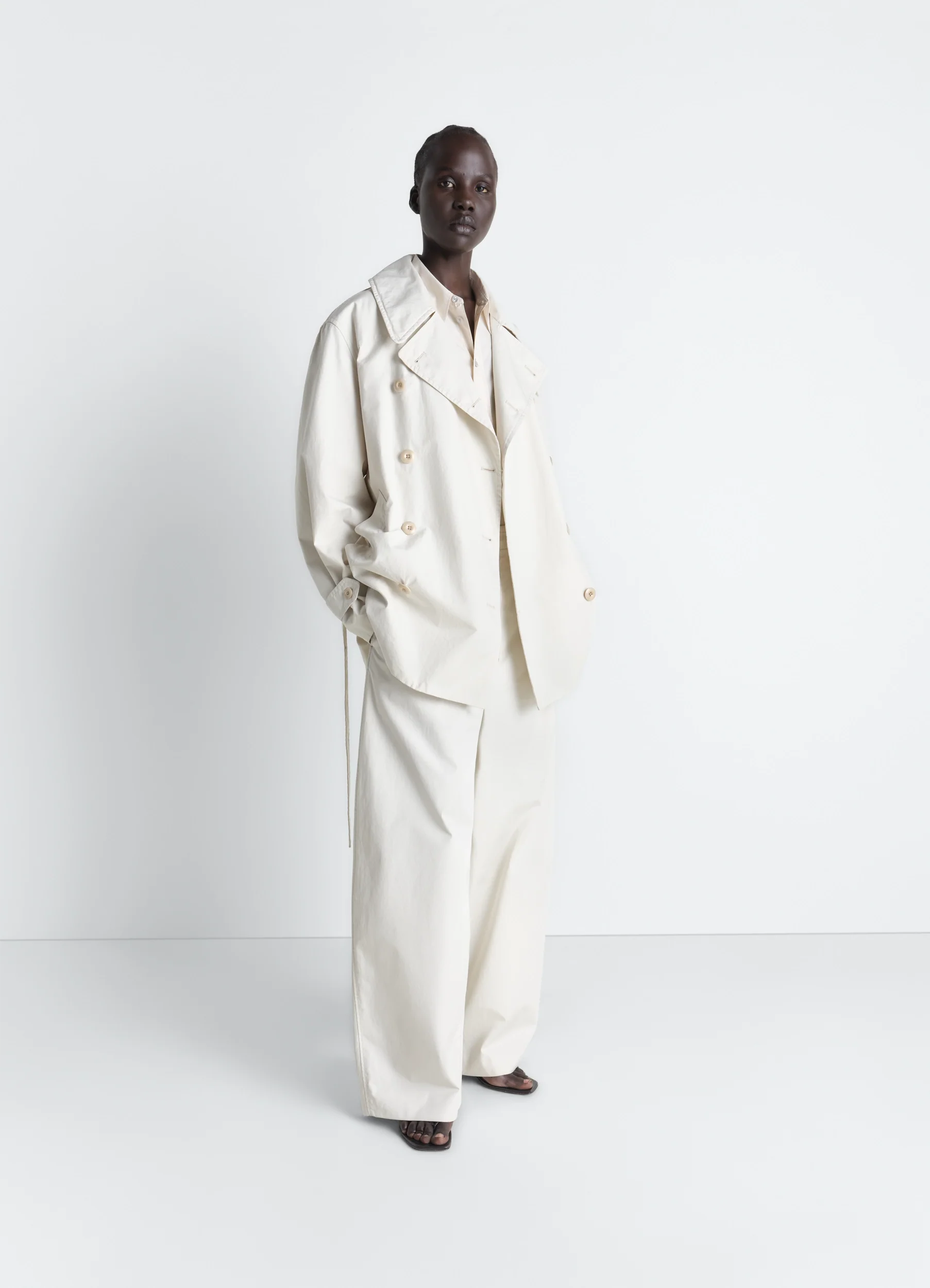 CROPPED TRENCH IN VENTILE® COTTON