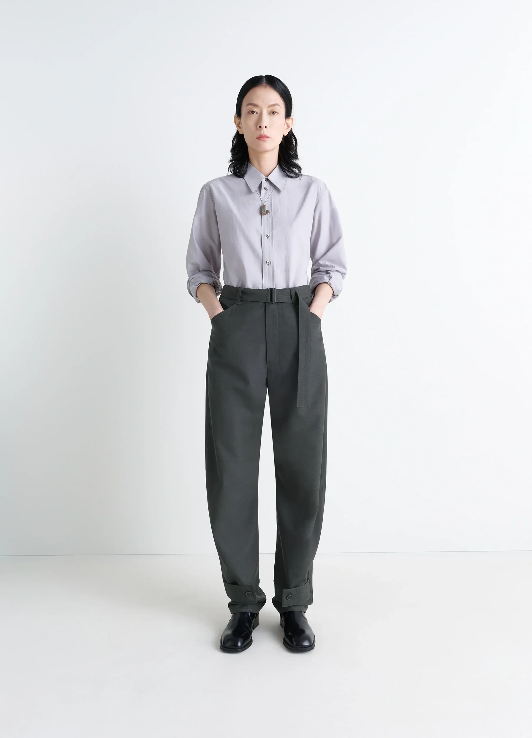 CURVED TAILORED PANTS IN POLYWOOL