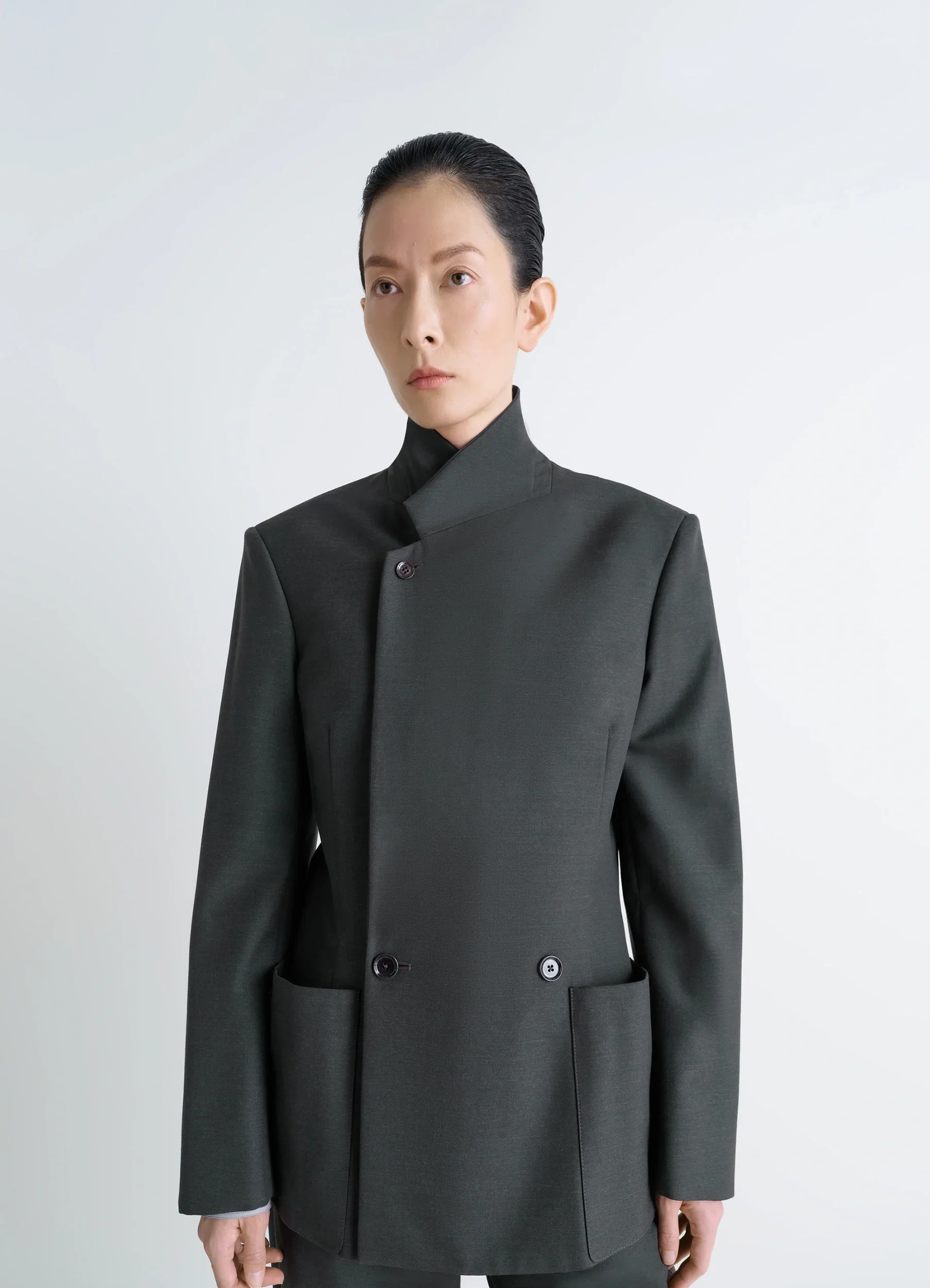 DOUBLE-BREASTED TAILORED JACKET IN POLYWOOL