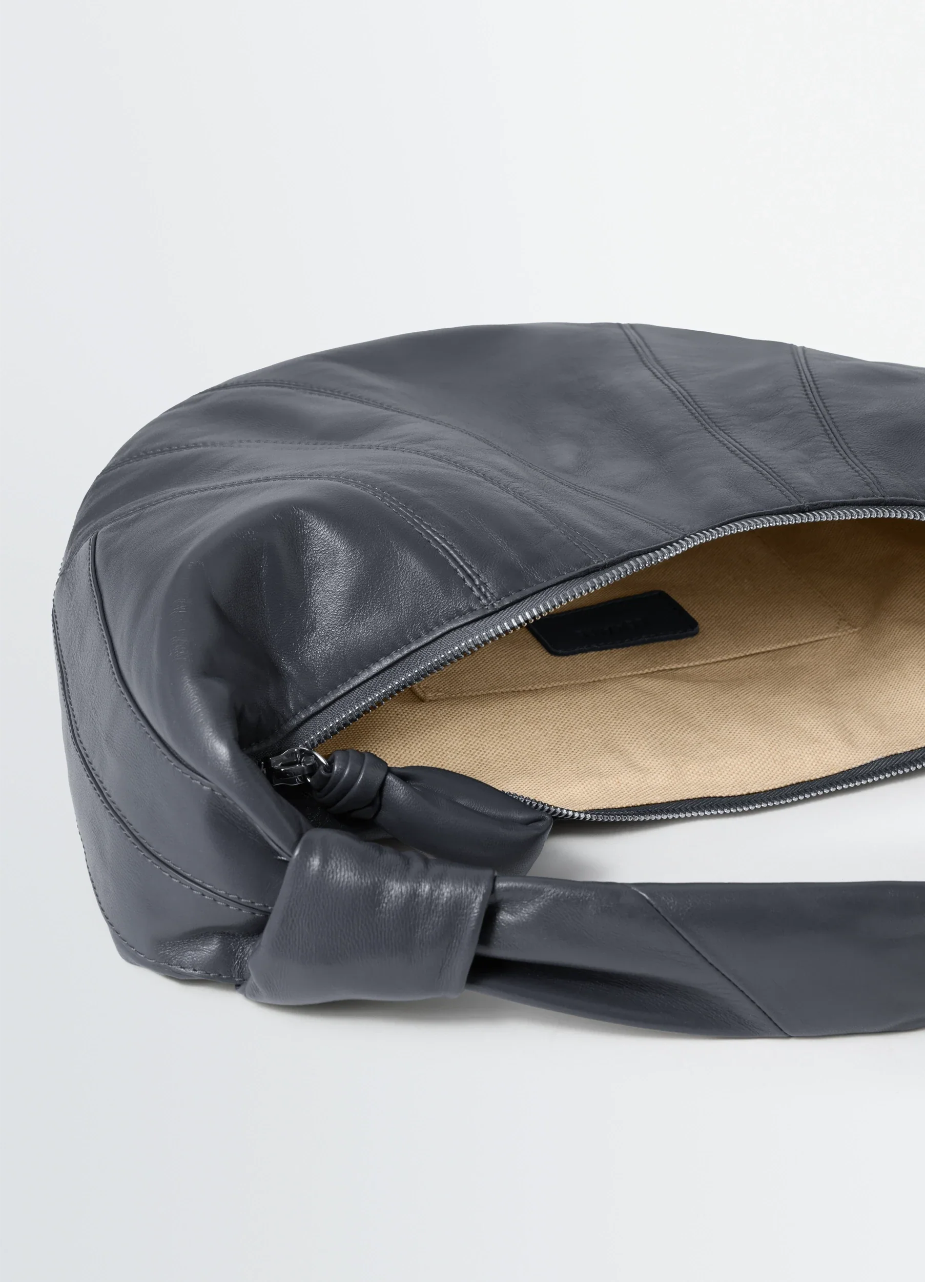 FORTUNE CROISSANT BAG IN LEATHER - Image 5