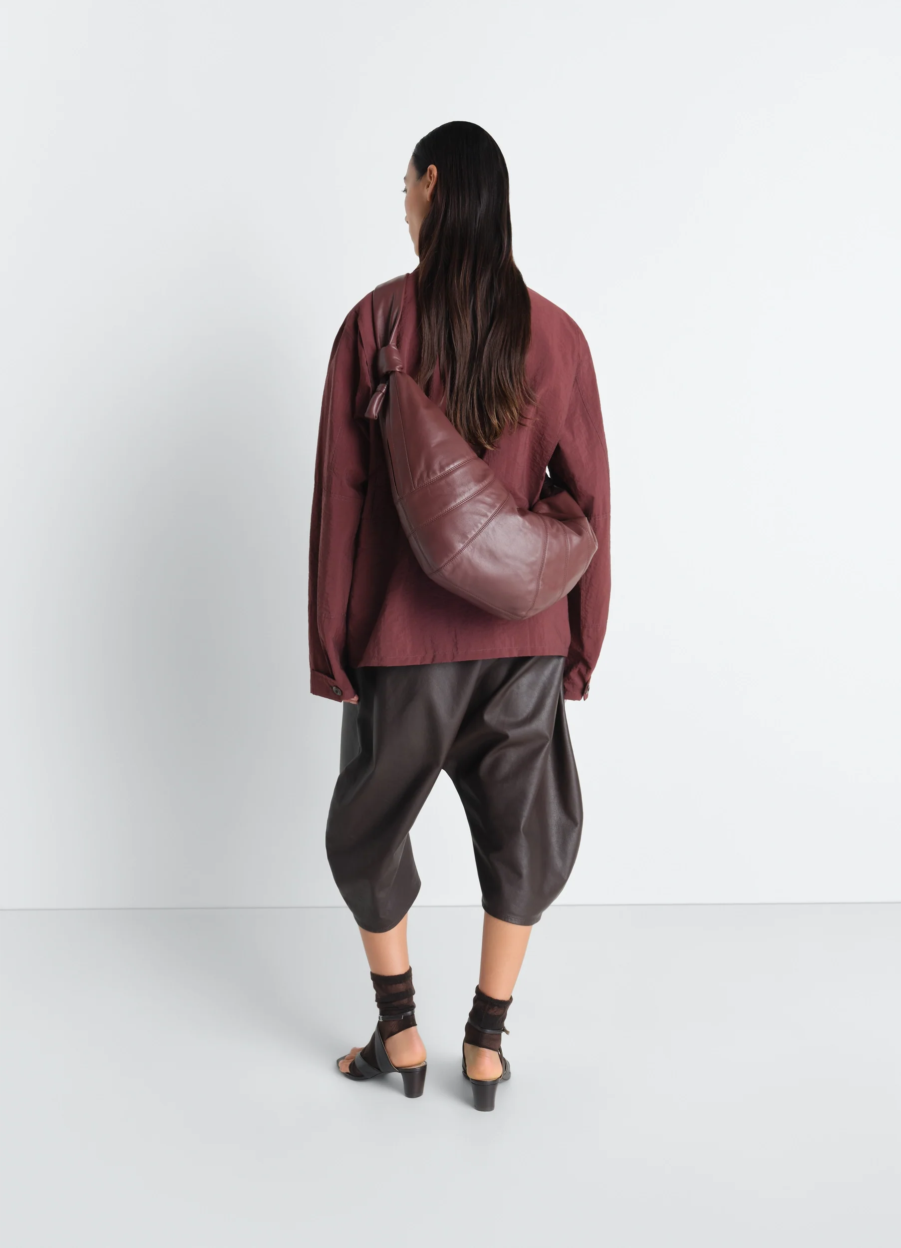 LARGE CROISSANT BAG IN LEATHER - Image 2