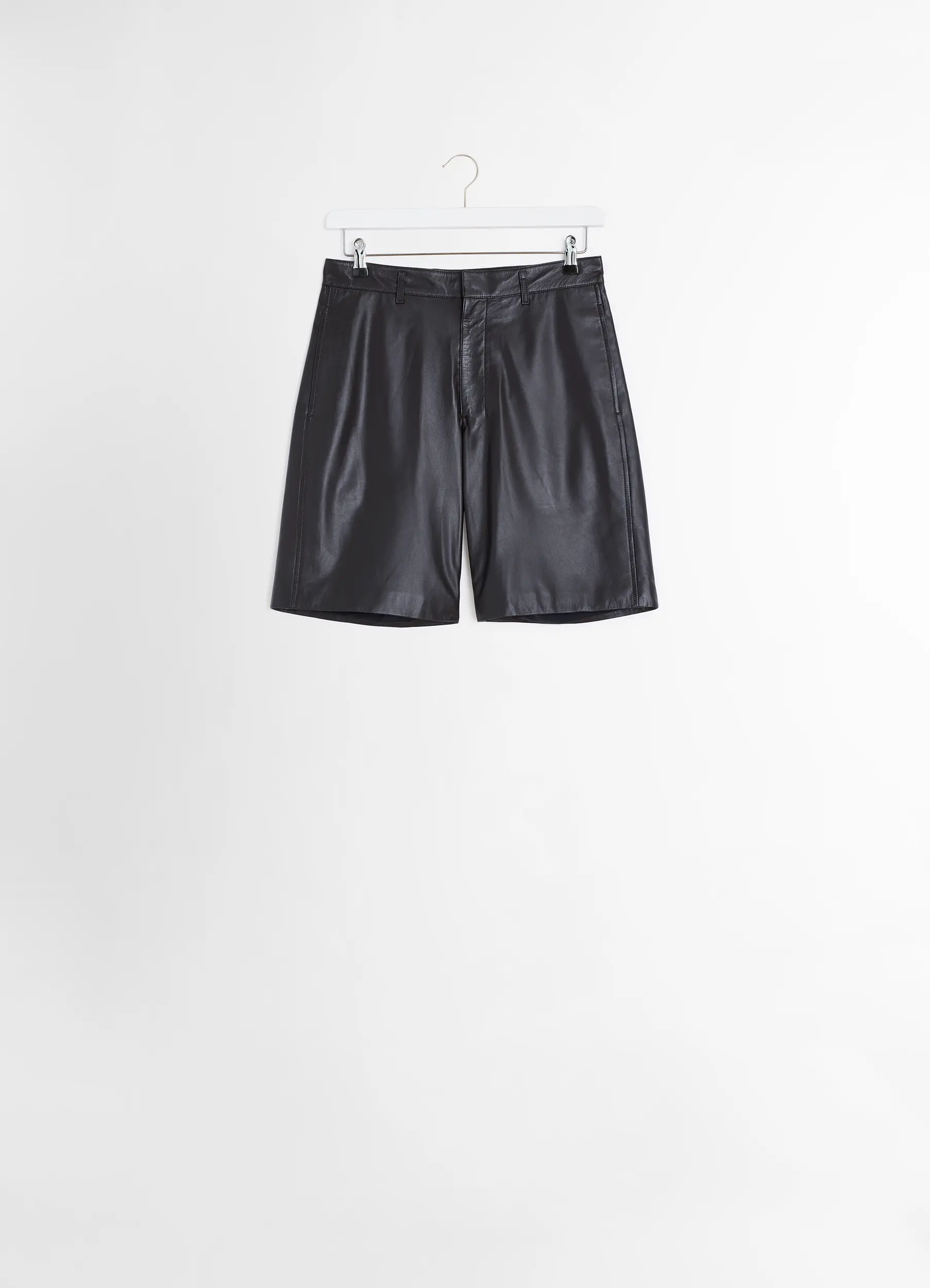 LEATHER SHORTS - Image 4
