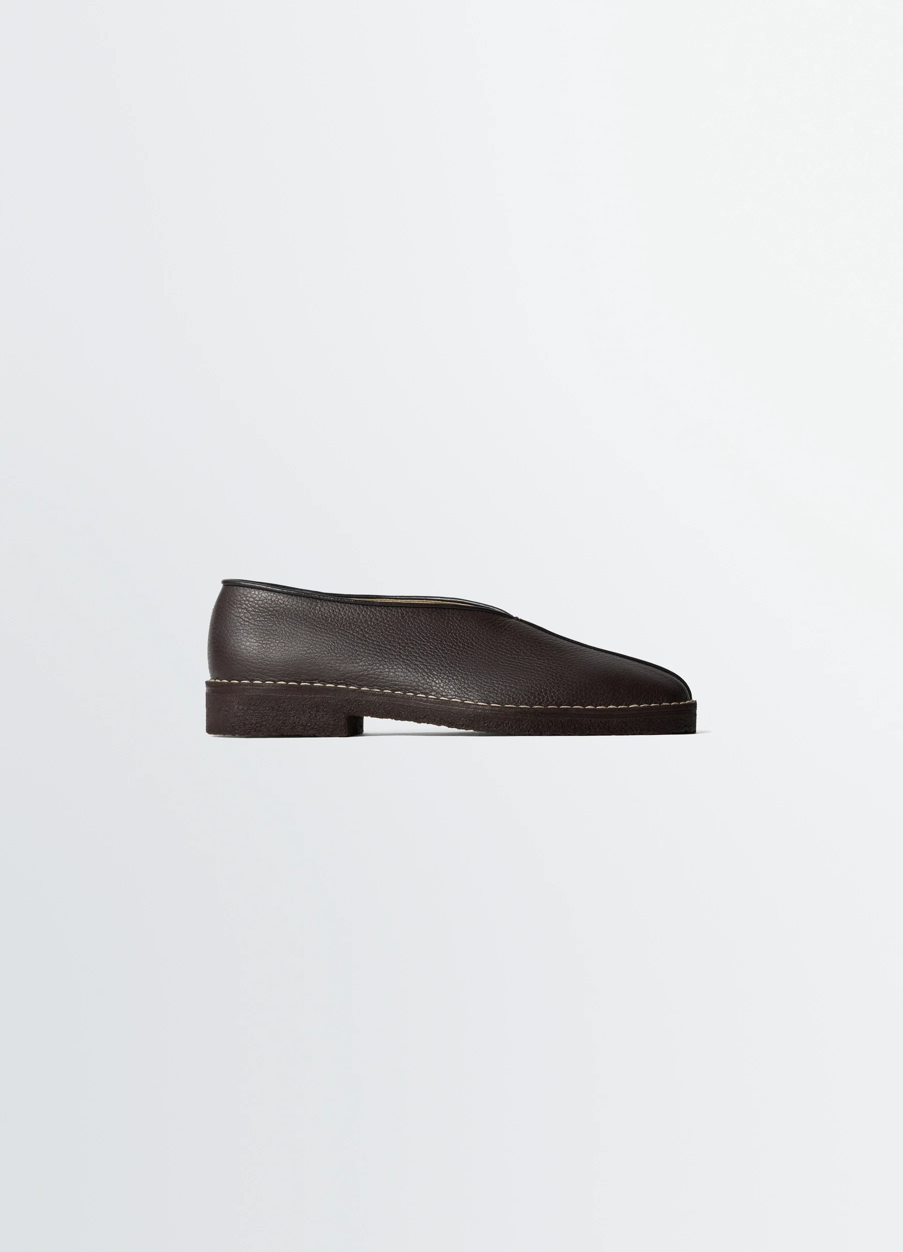 PIPED CREPE SLIPPERS IN LEATHER
