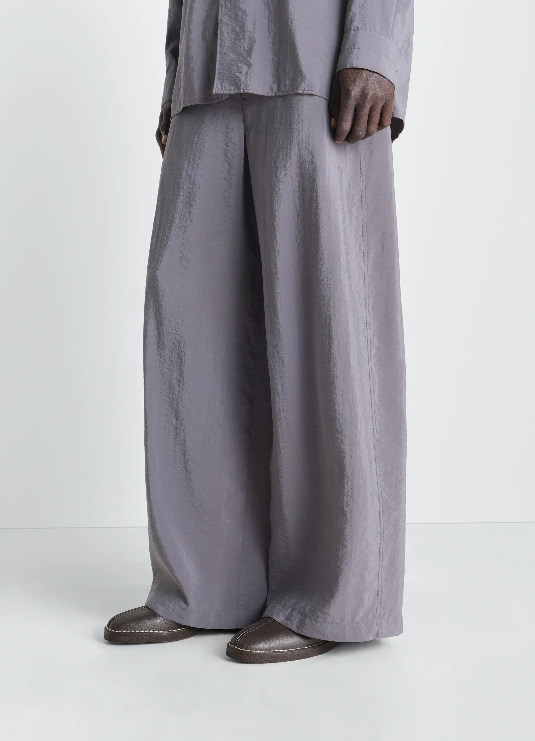PIPED CREPE SLIPPERS IN LEATHER - Image 2