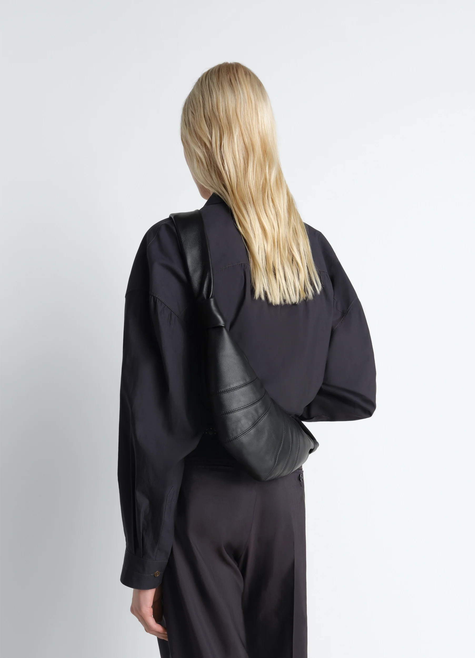 SMALL CROISSANT BAG IN LEATHER - Image 2