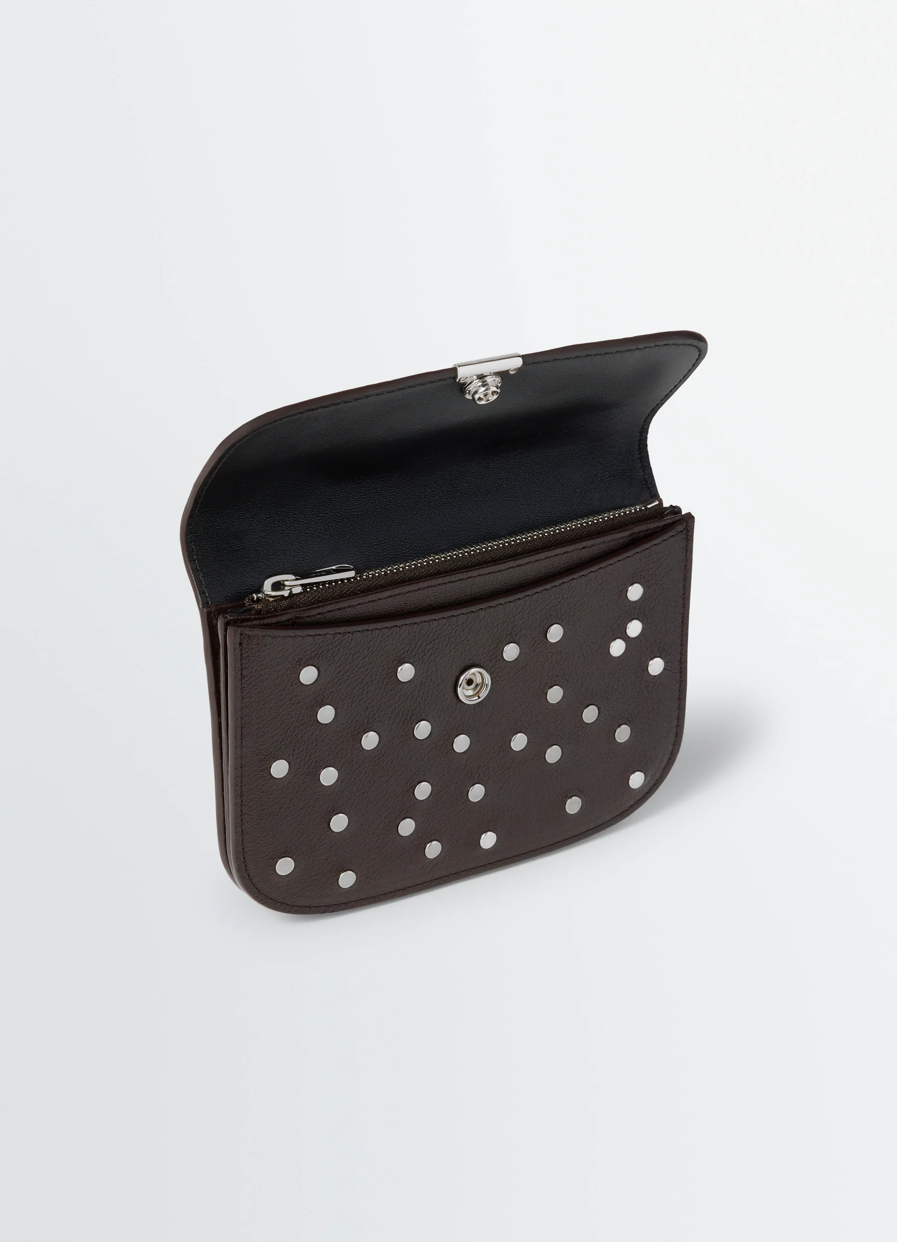 SOFT TAB STUDS DOTS WALLET IN LEATHER - Image 2